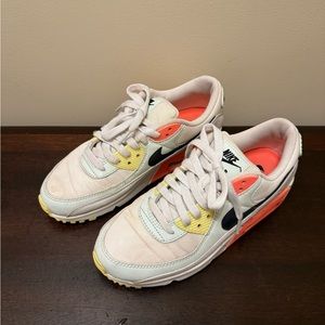 Nike Air womens 7.5